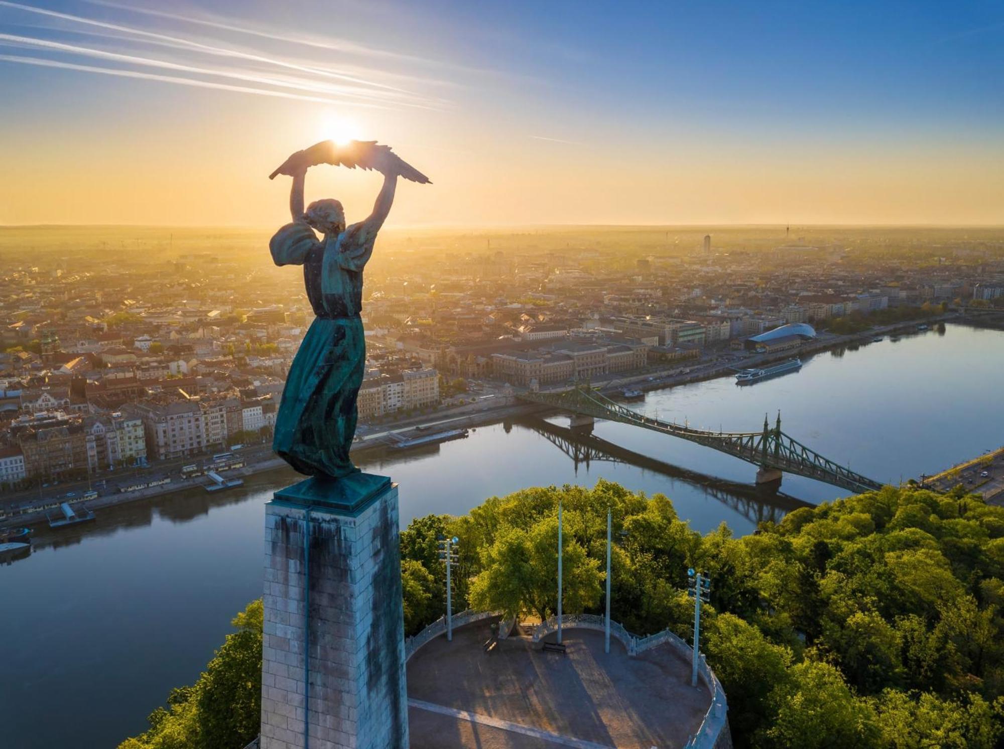 Hotel Kristal Gellert Hill Budapest Kültér fotó