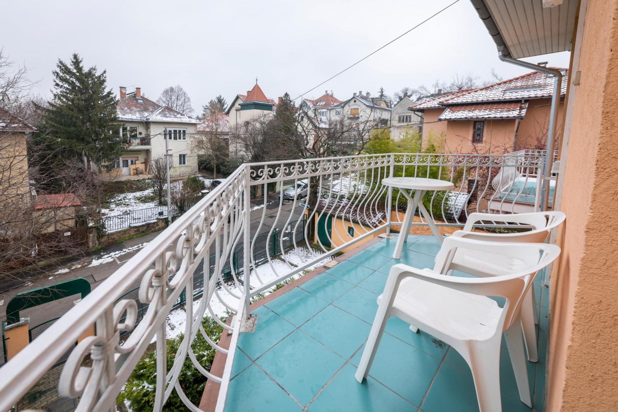 Hotel Kristal Gellert Hill Budapest Kültér fotó